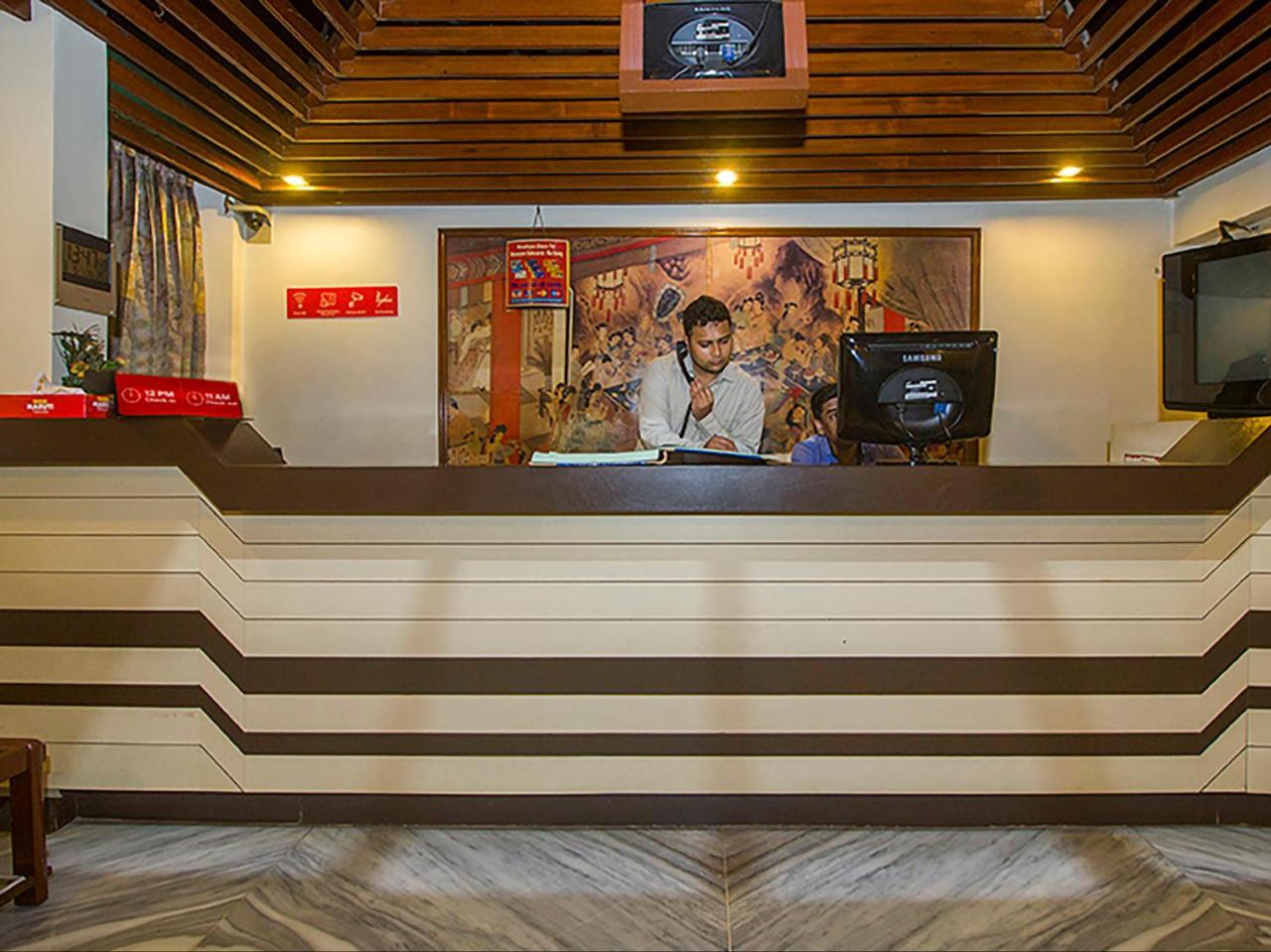 Oyo 8860 Hotel Welcome Mumbai Exterior photo